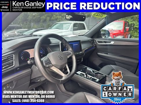 Used 2025 Volkswagen Atlas Cross Sport SEL R-Line AWD/4WD image 20
