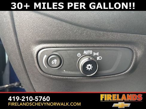 Certified 2023 Chevrolet Equinox LT image 33