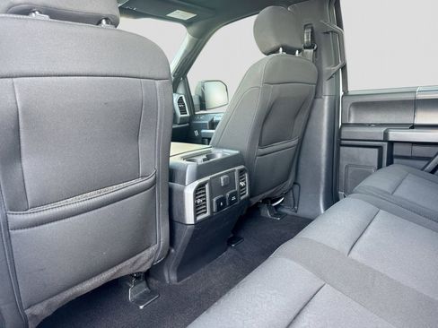 Used 2020 Ford F150 XLT w/ Equipment Group 302A Luxury AWD/4WD image 22