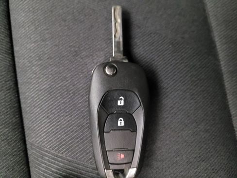 Used 2024 Chevrolet Trax LS FWD image 32