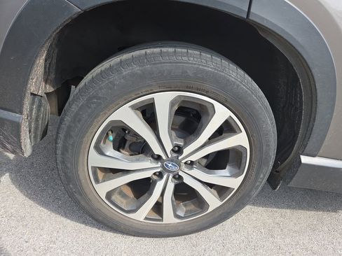 Certified 2021 Subaru Forester Limited image 5