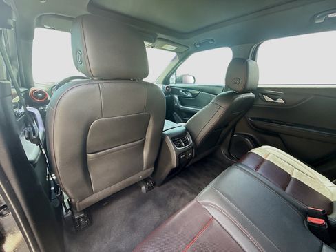Used 2021 Chevrolet Blazer RS w/ Enhanced Convenience Package FWD image 22
