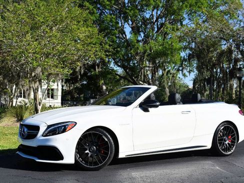 Used 2017 Mercedes-Benz C 63 AMG S image 19
