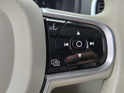 Used 2022 Volvo XC90 T6 Inscription w/ Lounge Package AWD/4WD image 29
