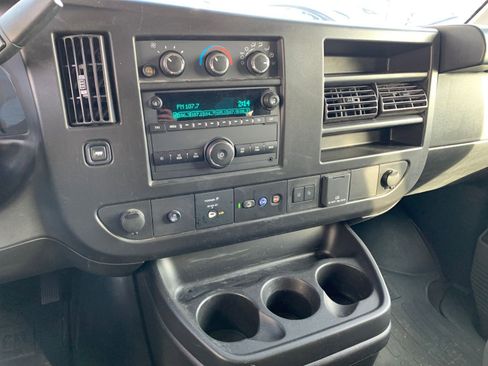 Used 2024 Chevrolet Express 3500 LT w/ LT Preferred Equipment Group image 18