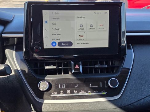 Used 2023 Toyota Corolla LE image 19