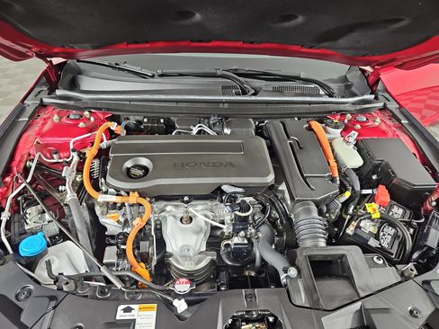 Used 2024 Honda Accord Sport image 10