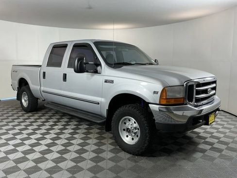 Used 1999 Ford F250 XL AWD/4WD image 3