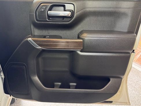 Used 2021 Chevrolet Silverado 1500 RST w/ Bed Protection Package AWD/4WD image 47