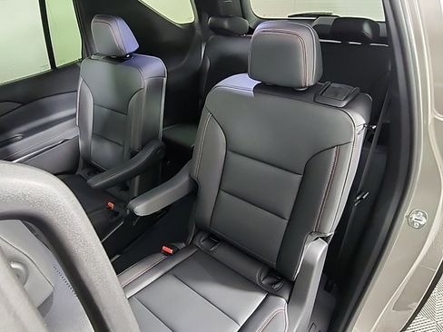 New 2026 Chevrolet Traverse Z71 w/ Enhanced Driving Package image 25