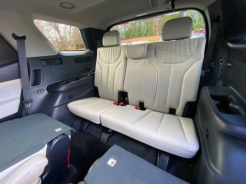 Used 2024 Hyundai Palisade Limited image 37