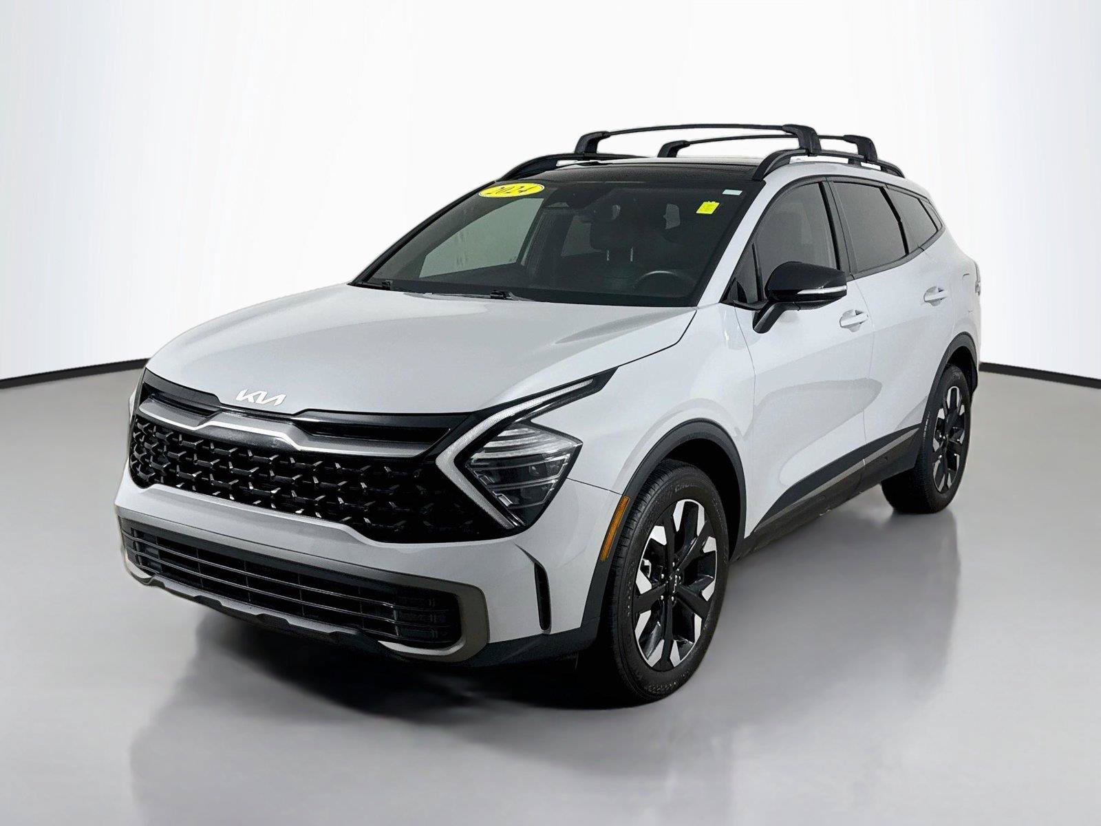 Used 2024 Kia Sportage X-Line w/ X-Line Premium Package AWD/4WD image 4