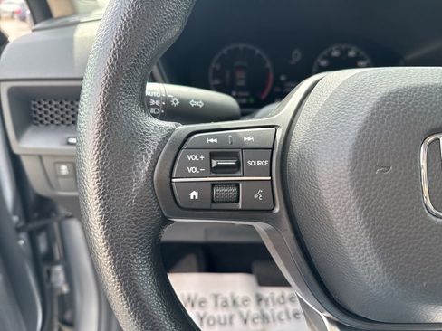 Used 2023 Honda CR-V EX image 16
