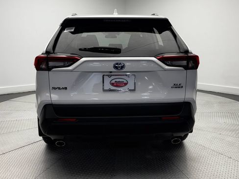 Used 2024 Toyota RAV4 XLE w/ Weather Package AWD/4WD image 35