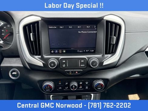 Certified 2022 GMC Terrain SLT AWD/4WD image 17