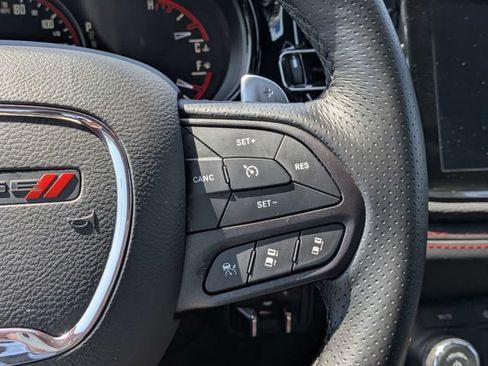 Used 2025 Dodge Durango R/T w/ Blacktop Package AWD/4WD image 25