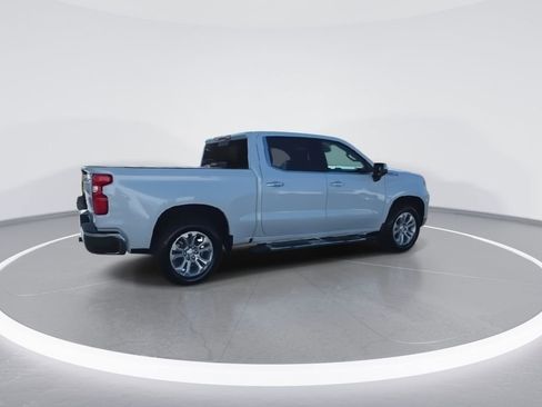 New 2026 Chevrolet Silverado 1500 LTZ w/ Z71 Off-Road Package image 8