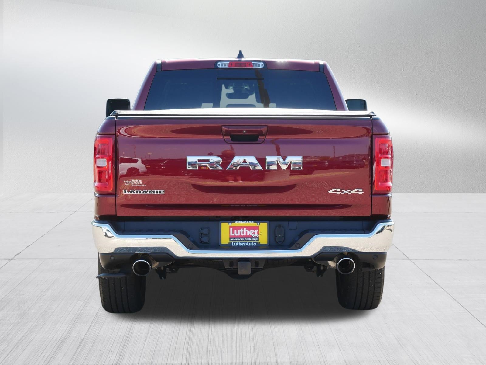 Used 2025 RAM 1500 Laramie w/ Advanced Safety Group II AWD/4WD image 6