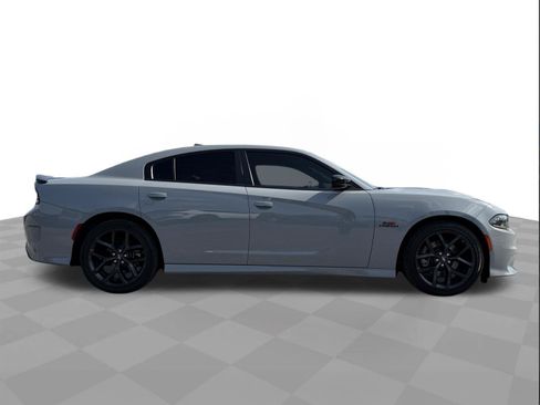 Used 2022 Dodge Charger R/T w/ Blacktop Package RWD image 6