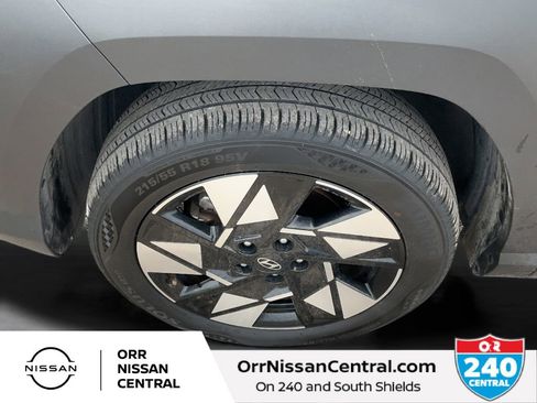 Used 2025 Hyundai Kona SEL AWD/4WD image 9