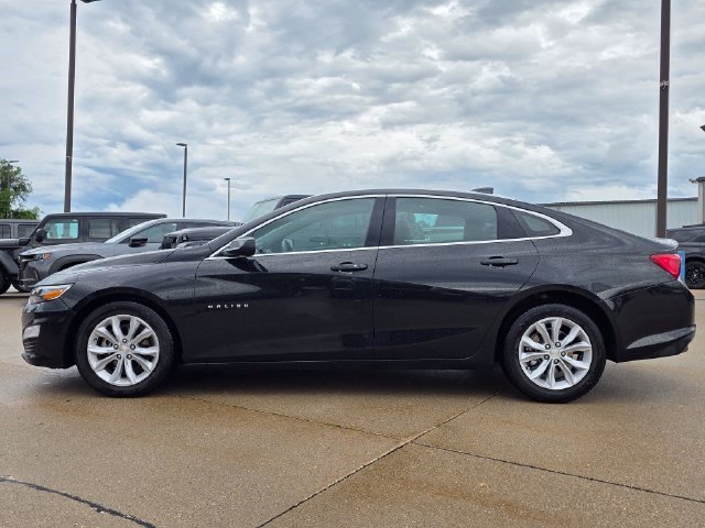 Used 2025 Chevrolet Malibu LT FWD image 5