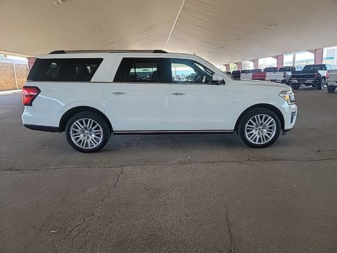 Used 2023 Ford Expedition Max Limited AWD/4WD image 6