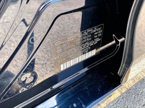 Used 2013 Hyundai Azera FWD image 34