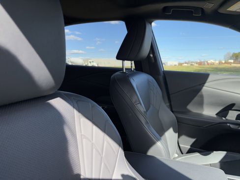 Used 2024 Lexus RX 350 Premium image 35