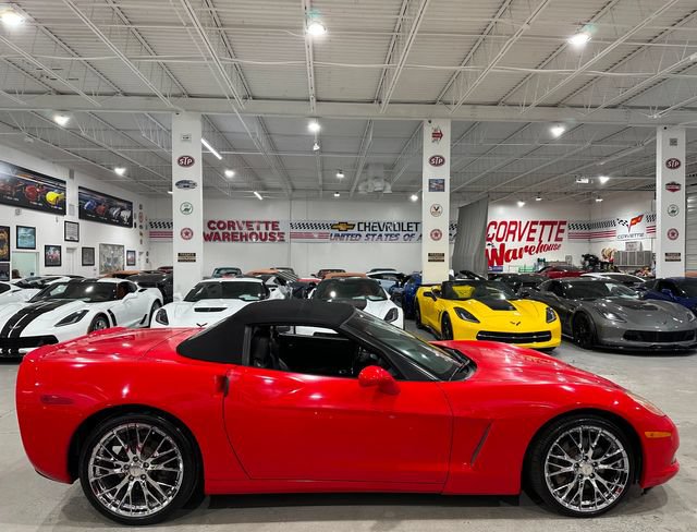 Used 2013 Chevrolet Corvette Convertible w/ 2LT Preferred Equipment Group RWD image 6