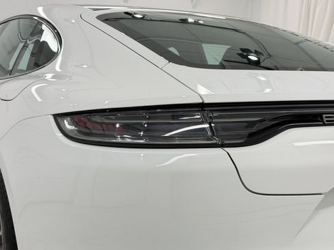 Certified 2023 Porsche Panamera 4 Platinum Edition w/ Assistance Package AWD/4WD image 18