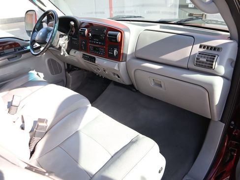 Used 2006 Ford F350 4x4 SuperCab DRW Super Duty image 57