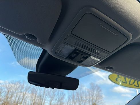 Certified 2023 Honda Odyssey EX-L image 14