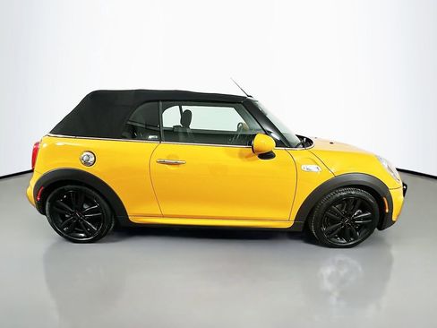 Used 2016 MINI Cooper S image 4