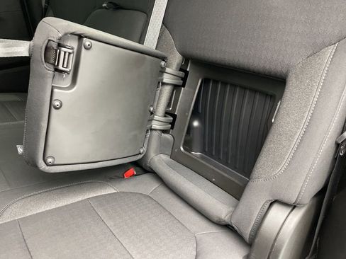 Used 2020 Chevrolet Silverado 1500 LT Trail Boss image 44