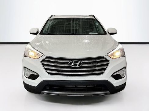 Used 2016 Hyundai Santa Fe SE image 4