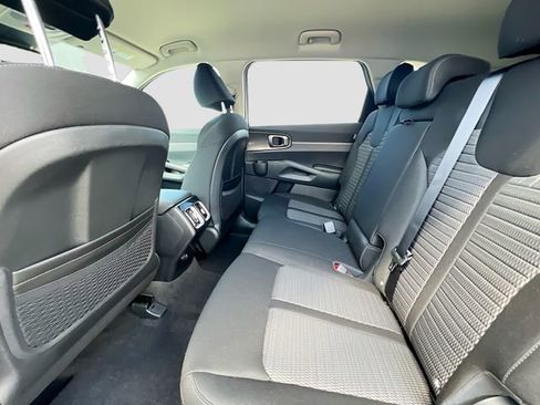 New 2026 Kia Sorento LX FWD image 23