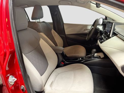 Used 2021 Toyota Corolla LE FWD image 25