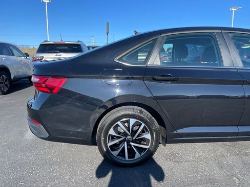 Used 2024 Volkswagen Jetta S image 25