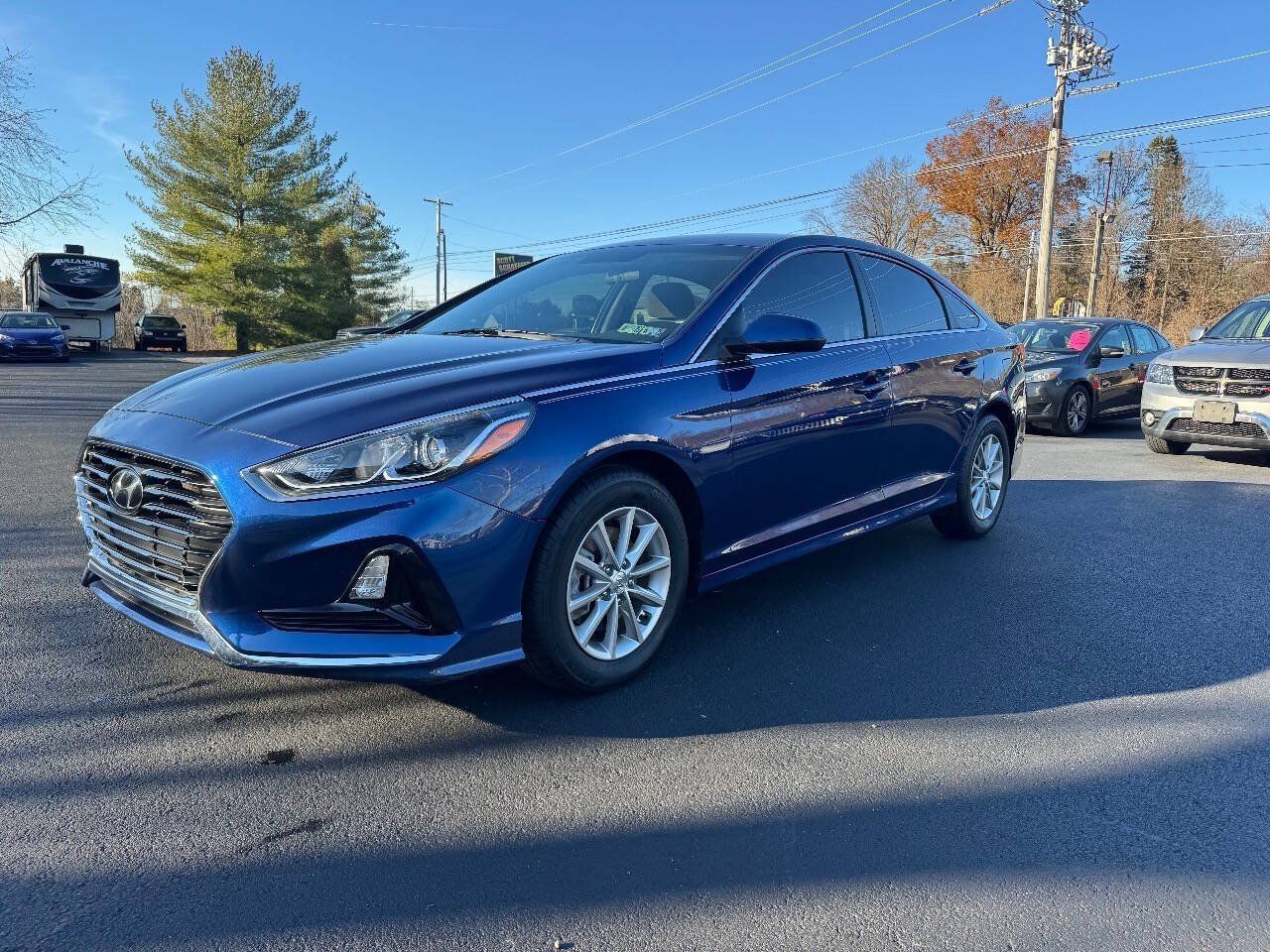 Used 2019 Hyundai Sonata SE FWD image 2
