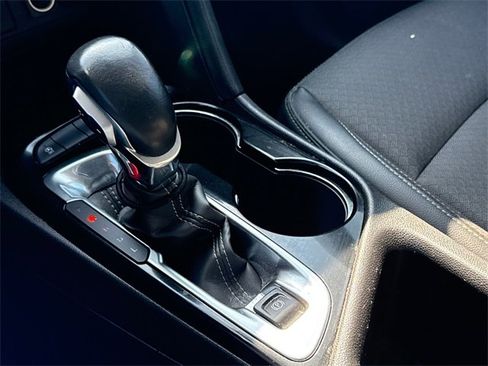 Used 2022 Buick Encore GX Select image 21