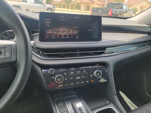 Used 2024 INFINITI QX60 Pure AWD/4WD image 23
