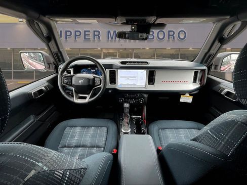 New 2026 Ford Bronco Heritage Edition AWD/4WD image 5