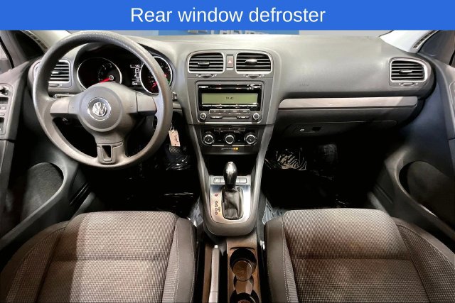 Used 2011 Volkswagen Golf 4-Door FWD image 10