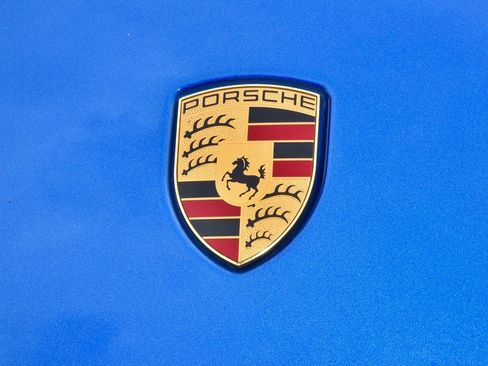 Used 2020 Porsche Macan AWD/4WD image 38