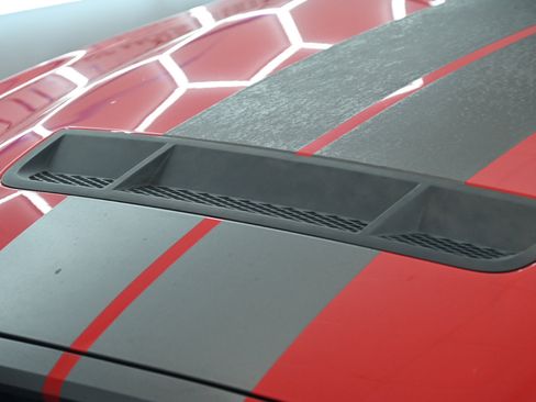 Used 2012 Ford Mustang Shelby GT500 w/ SVT Performance Pkg image 10