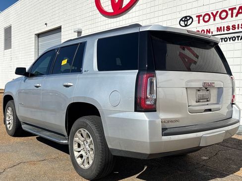 Used 2018 GMC Yukon SLT image 3