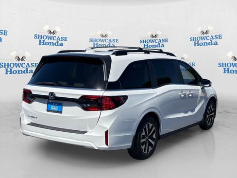 New 2026 Honda Odyssey EX-L image 3