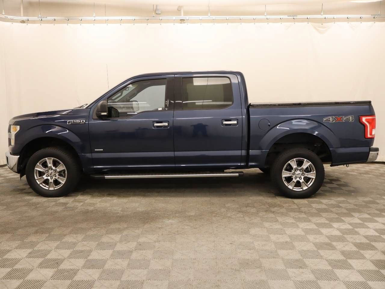 Used 2016 Ford F150 XLT w/ Equipment Group 302A Luxury AWD/4WD image 2