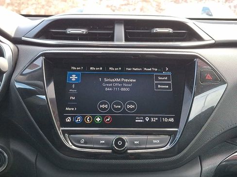 Used 2022 Chevrolet TrailBlazer LT w/ Convenience Package image 16