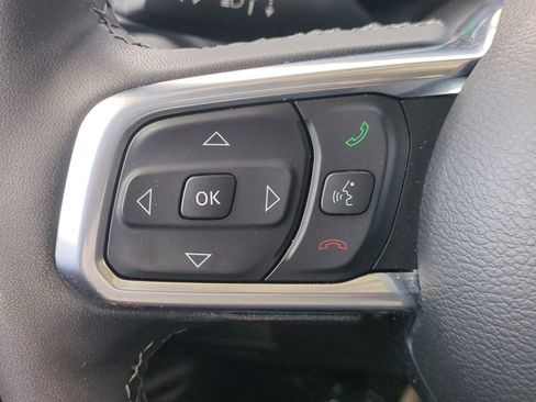 Used 2025 Jeep Wrangler Unlimited Sahara AWD/4WD image 26